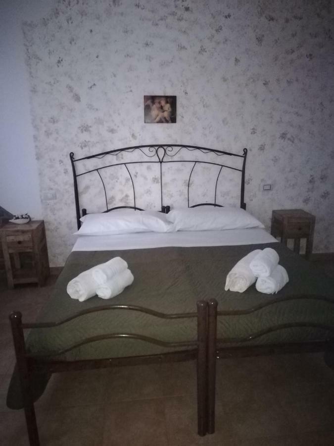 Le Camere Di Aladino Каругате Екстериор снимка