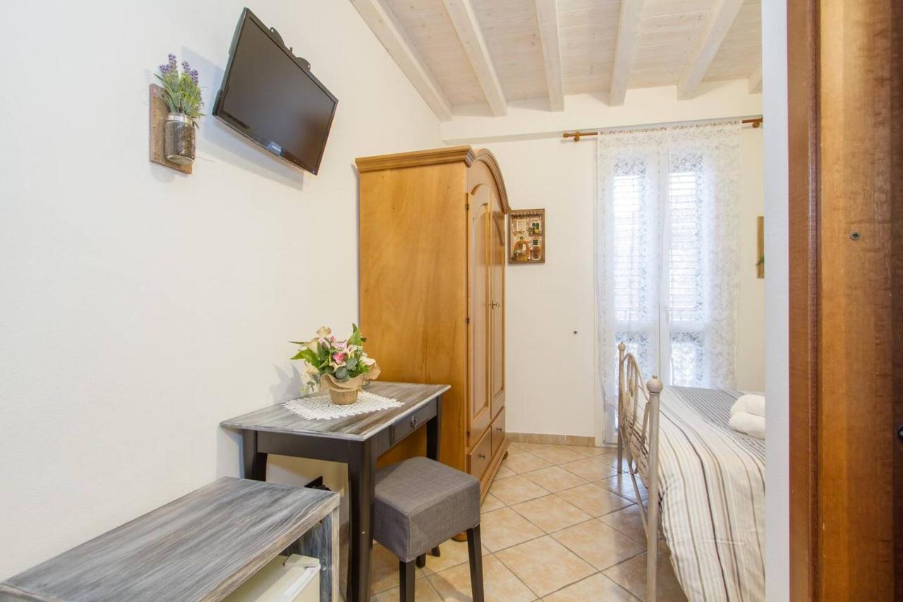 Le Camere Di Aladino Каругате Екстериор снимка